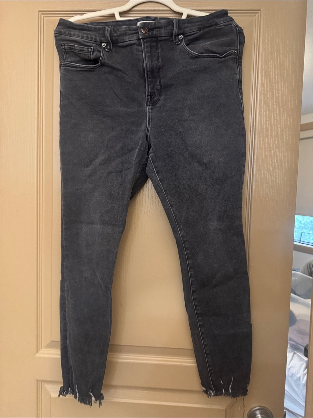 Good American Washed Black Skinny Jeans